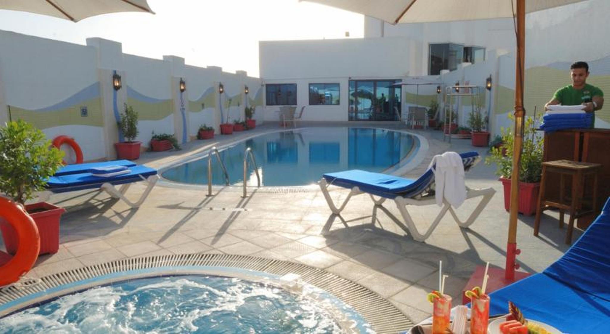 Al Jawhara Hotel apartamentos Dubái Exterior foto